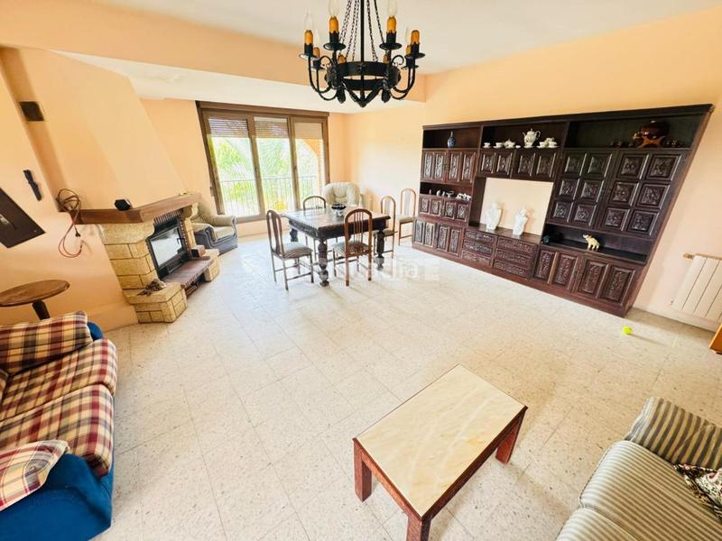 Foto ac1f2023-3f92-4685-a09e-8feed38a9038. Casa con riscaldamento parcheggio in Buenavista-Valparaíso-La Legua Toledo