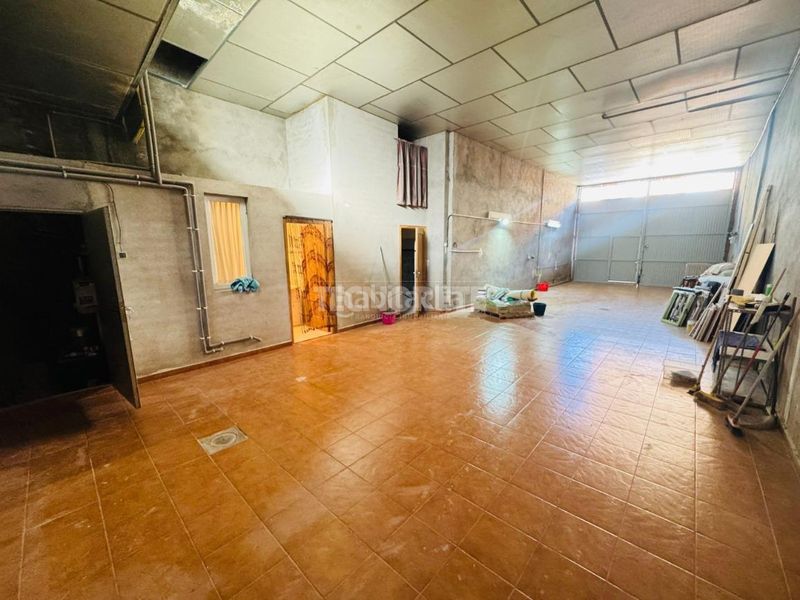 Foto 25eca5f5-1e42-4484-850b-0add9185c93e. Casa aparellada amb calefacció aparcament a Yébenes (Los)