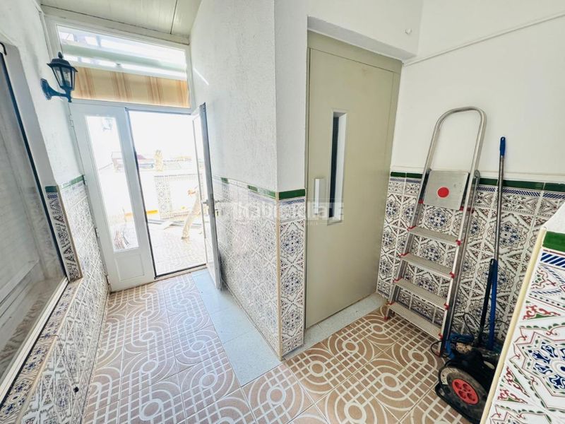 Foto 7d65d5f3-7a63-42c9-8185-c25ccc90b574. Casa aparellada amb calefacció aparcament a Yébenes (Los)