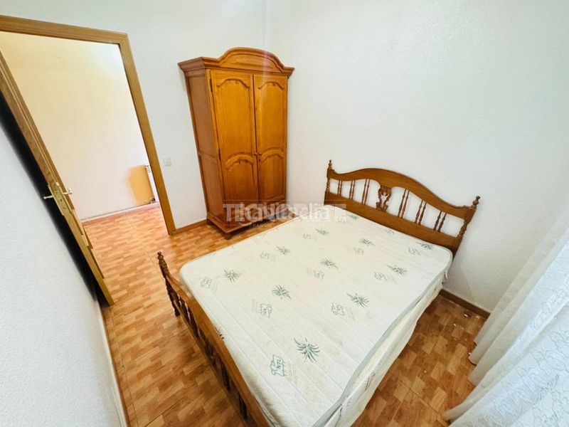 Foto c6d0b06e-10df-4f04-a2c1-c498bac8e60f. Casa aparellada amb calefacció aparcament a Yébenes (Los)