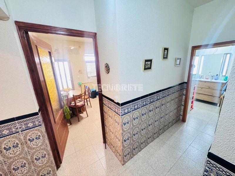 Foto 76c8c047-7e91-4252-9d88-0d53b48193ca. Casa aparellada amb calefacció aparcament a Gálvez