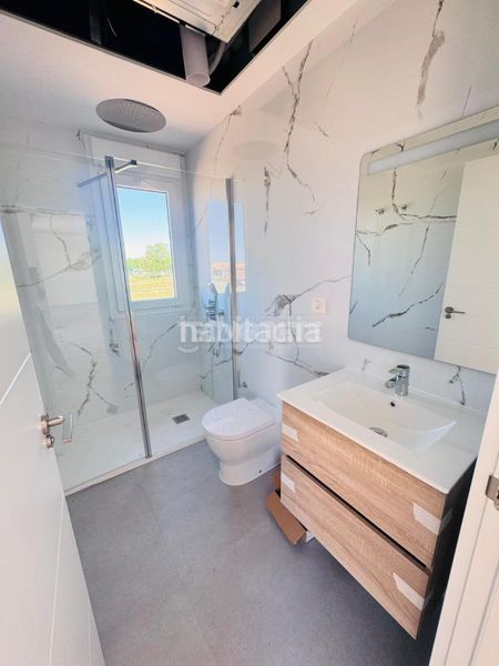 Foto af60812a-de84-4389-a06a-333beecaffc5. Casa amb calefacció aparcament a Layos