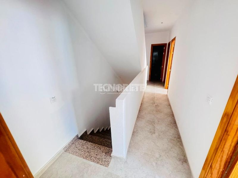 Foto 24201857-e4f5-4f49-9996-8bed5fa0e04c. Casa aparellada a Magán