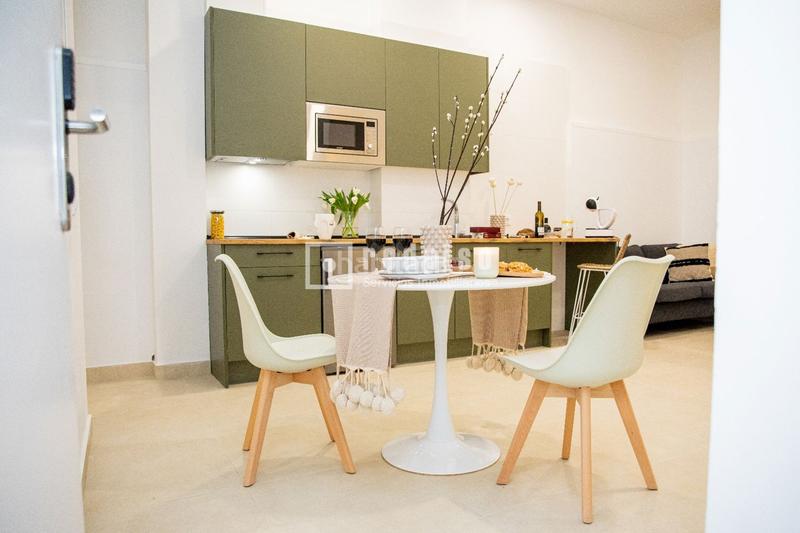 Foto ce156783-2c5b-49f4-a3dc-6f34dd2df1f3. Lloguer àtic amb calefacció a Alameda - Mentidero - Teatro Falla Cádiz