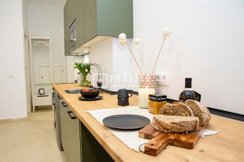 Foto 4956b259-fb0e-4939-8ec7-2e165969c616. Rent penthouse with heating in Alameda - Mentidero - Teatro Falla Cádiz