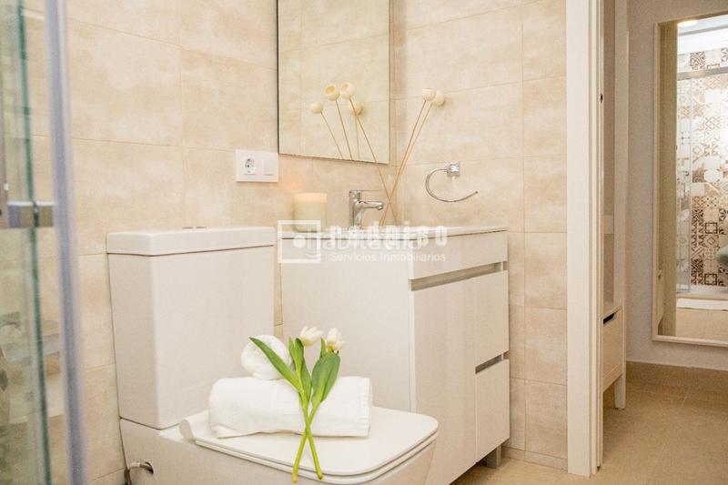 Foto 5441bd05-ab94-4ba7-b54b-7b775cca2fd9. Rent penthouse with heating in Alameda - Mentidero - Teatro Falla Cádiz