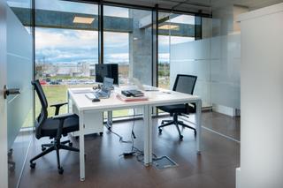Rent Office space in Calle impresores 20. Despacho compartido