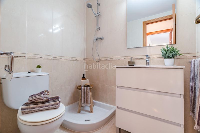 Foto 1b9195a8-c441-4d30-b034-88eab25b72fe. Casa adossada amb calefacció aparcament a Altafulla