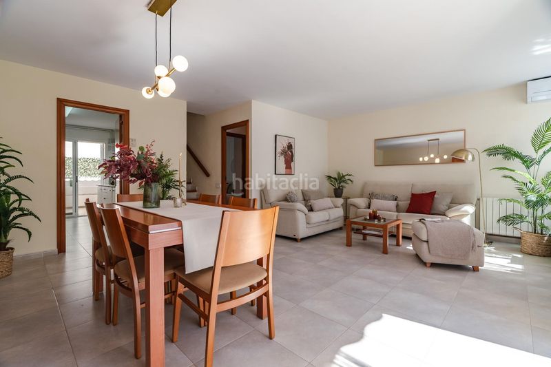 Foto a4676159-bf73-48cd-89a5-514e7843bc38. Casa adossada amb calefacció aparcament a Altafulla