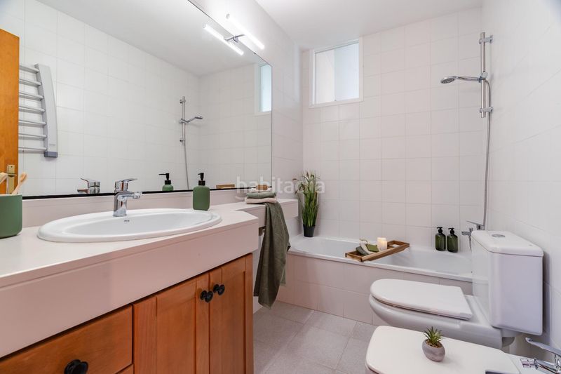 Foto b6893439-7e67-44ff-8d07-6a0923c9b89d. Casa adossada amb calefacció aparcament a Altafulla