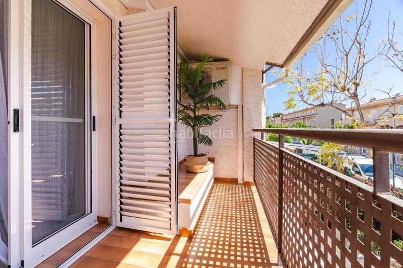 Foto ee509a23-6afc-4018-bd98-260b79e0c9c0. Casa adossada amb calefacció aparcament a Altafulla