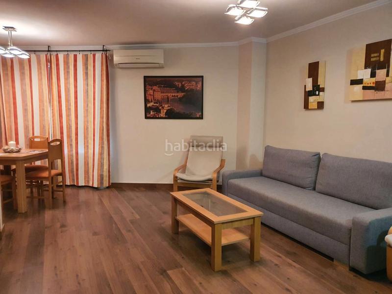 Foto dcc53584-1c16-4983-a9e6-54e41bfb8386. Alquiler apartamento en n/a 85 en Centro Internacional Torrox