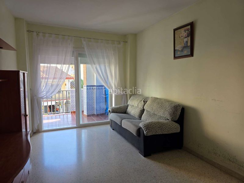Foto bce5b5dc-f45a-486f-a95c-63f68eacb59b. Apartamento en Urbanización Santa Rosa Torrox