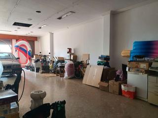 Local Comercial en N/A 120