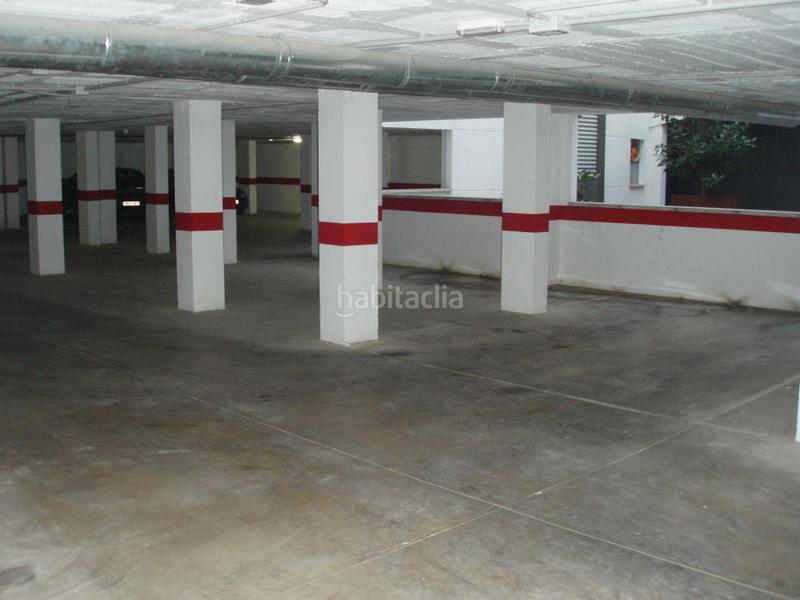 Foto 426face8-23ff-47aa-9bb5-ffe5f39d067b. Piso  alquilado con parking en Creu de la Mà Figueres