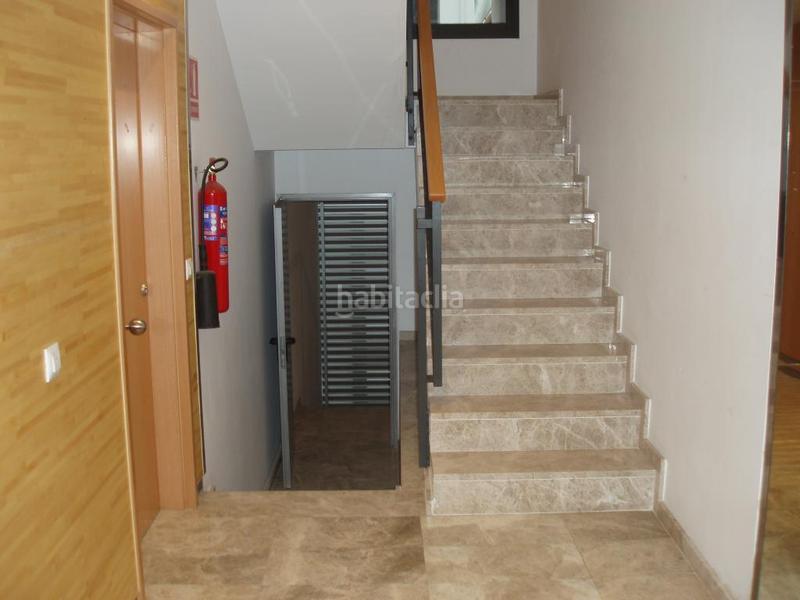 Foto 668243fb-893d-44c3-8cca-2632c9669c23. Piso  alquilado con parking en Creu de la Mà Figueres