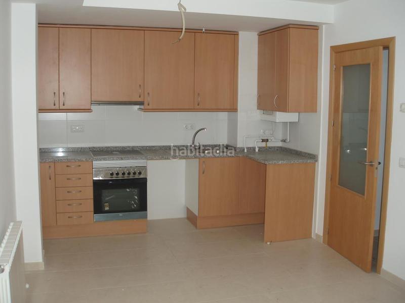 Foto d55b008f-d677-4ed6-bfff-da76c5d2b2bd. Piso  alquilado con parking en Creu de la Mà Figueres