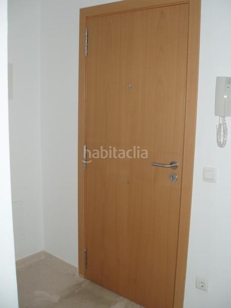 Foto d9c036f8-c181-42f8-95bc-e82dfe0069b1. Piso  alquilado con parking en Creu de la Mà Figueres