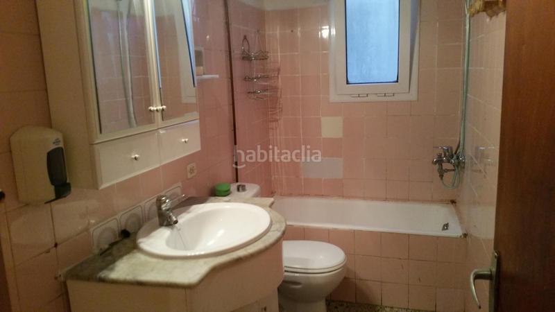 Foto ce46d3b3-d70b-41ce-80af-6e1be8f2390d. Edificio en d'avinyonet 73 edificio con tres viviendas alquiladas en Figueres