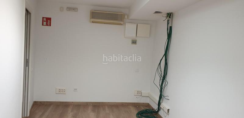 Foto 0d2c111c-21d6-4936-8531-68ed9dc373c5. Location local commercial dans nou 56 dans Centre Figueres