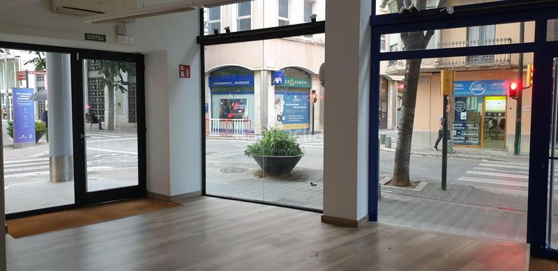 Foto 88c43005-8a82-4246-a6dd-005fc13a8667. Location local commercial dans nou 56 dans Centre Figueres