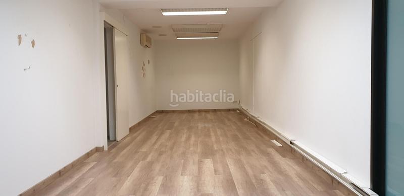 Foto db090347-9f4e-4ced-814d-c2c94855c859. Location local commercial dans nou 56 dans Centre Figueres