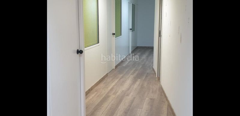 Foto d37fa2e2-ce82-49d1-b466-e1b98980c16d. Miete geschäftsraum in nou 56 in Centre Figueres