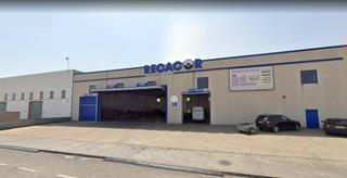 Lloguer Nau industrial a Migjorn 14. Nave con instalaciones