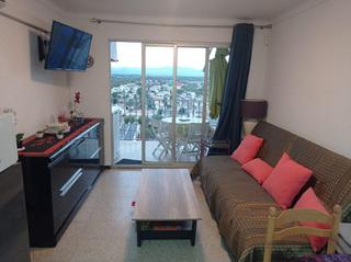 Apartament a Muga-delta 9. Empuriabrava  apartamento renovado en 1a línea