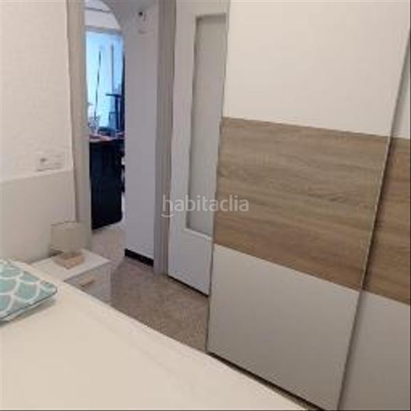 Foto a5581409-267a-4688-b84e-a165627bb3b6. Apartamento en muga-delta 9 apartamento renovado en 1a línea en Empuriabrava