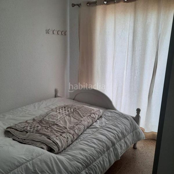 Foto a92242d1-cdde-4e66-909d-02fd3b51dcfc. Apartamento en muga-delta 9 apartamento renovado en 1a línea en Empuriabrava