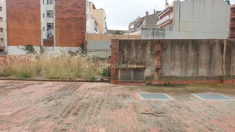 Foto 5a0bc535-80f0-44c2-8b2c-8026aa68c306. Local comercial en de pere iii 7 local comercial con amplio almacén en Figueres