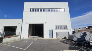 Miete Fabrikhalle in Llevant 42. Nave industrial en vilamalla pont del príncep