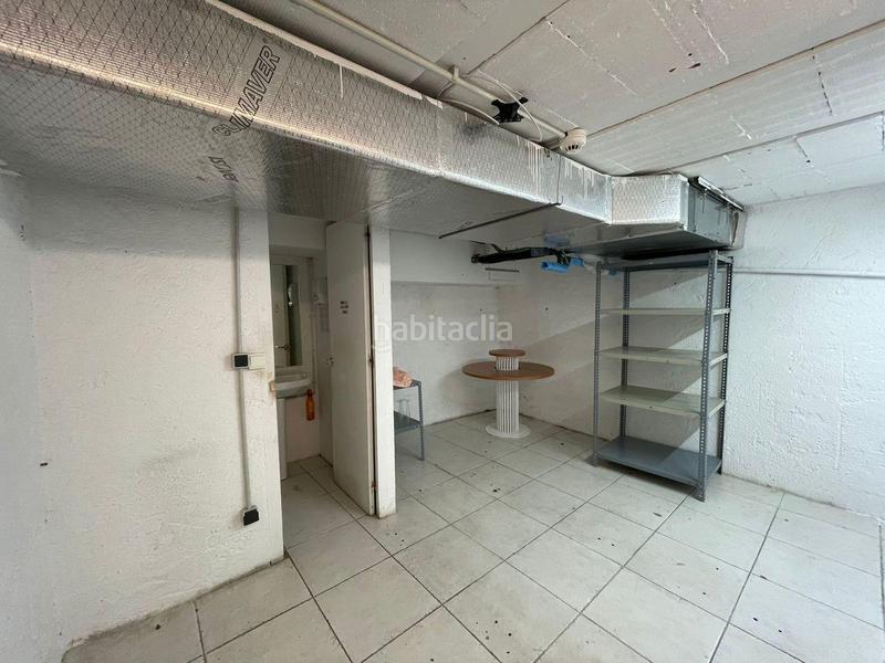 Foto 9985889e-dab8-4ceb-bacf-eb4a01fe5dec. Lloguer local comercial a joan maragall 18 a Centre Figueres