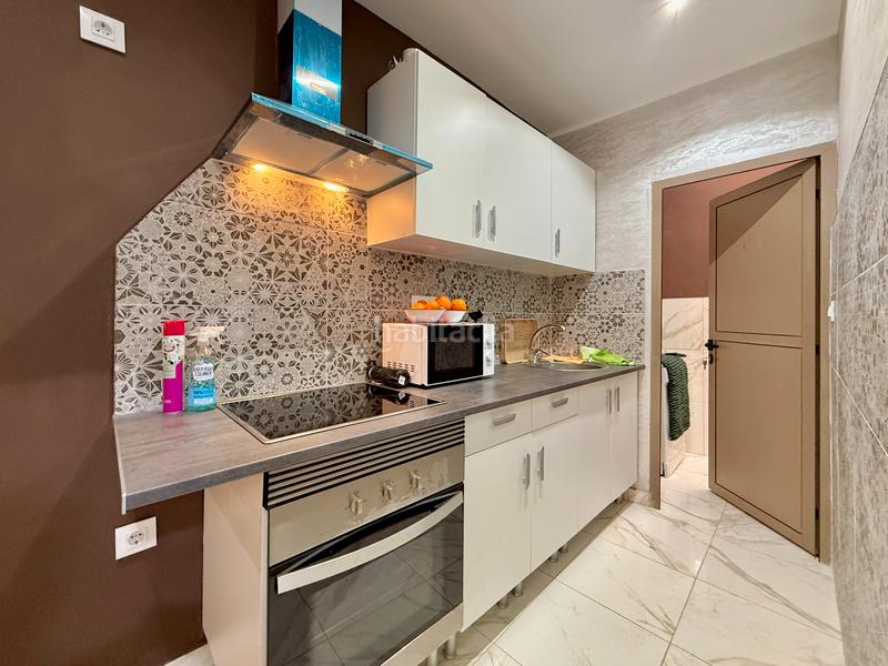 Foto c079b03f-a326-483a-95a0-a206e2458443. Maison jumelée avec chauffage dans Centre Figueres