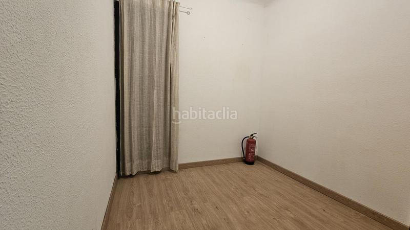 Foto c4f9cfa6-9140-49e6-bc4a-dd21dbcff029. Location local commercial dans Centre Figueres