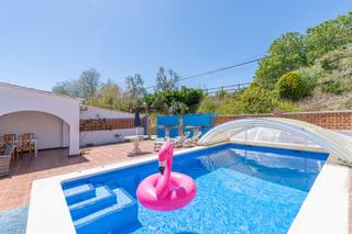 Xalet a Montseny 122. Casa independiente en empuriabrava