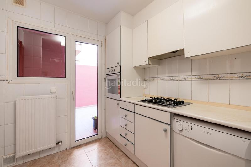 Foto 6fa8b2ba-8bc2-431d-a8cf-d52bd894a83f. Etagenwohnung mit heizung in Centre Figueres