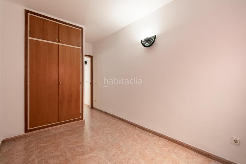 Foto d71786d9-6891-4bd0-89c6-fd5ea3de1b5d. Etagenwohnung mit heizung in Centre Figueres