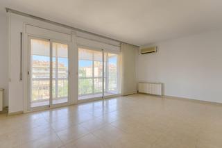Dúplex  Sant pau 96. Ático dúplex  en el centro de figueres