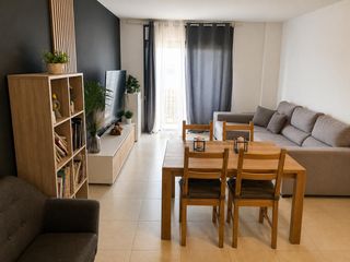 Flat  La pau. Zona creu de la ma
