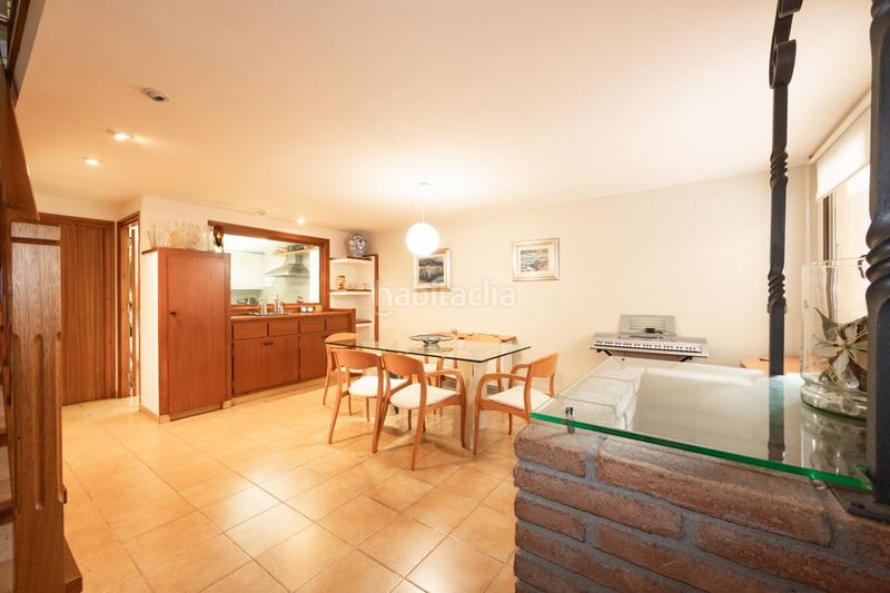 Foto cace32f5-70e2-45bd-b89a-0d453c7dc852. Casa adossada a Agullana