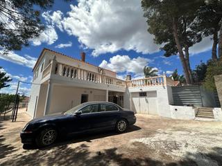 Xalet a Alfarp. Chalet impresionante!! con casa de invitados, piscina y terrazas