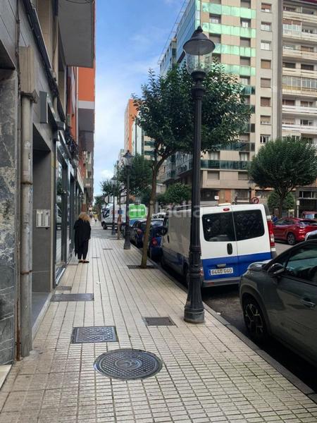 Foto 48a37f0b-4f9c-4420-ab5a-34f745817e33. Miete geschäftsraum in La Arena Gijón