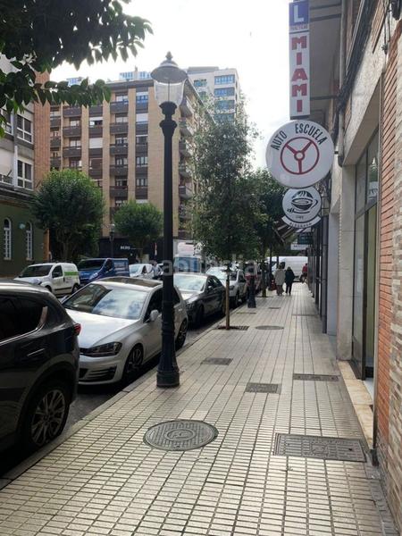 Foto 9d3103f6-1644-463e-b7b3-a8a142fcc906. Lloguer local comercial a La Arena Gijón