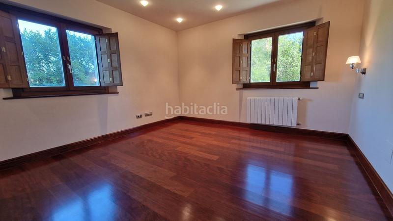 Foto f9b3abc7-b15b-407b-a837-fa334dc5d0b8. Casa en Cabueñes Gijón