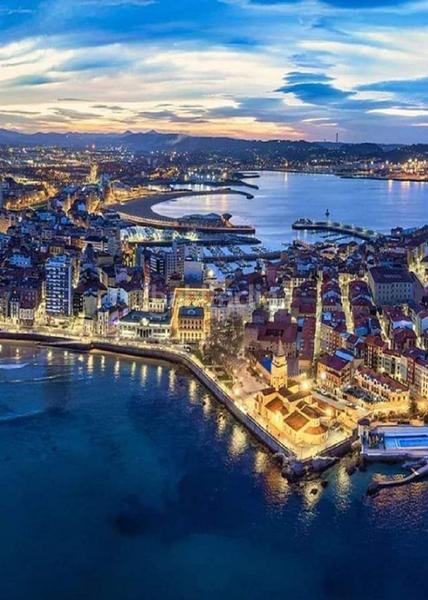 Foto 00191ffa-8fa2-4557-a157-d2b5d1deef0e. Landgut in Roces Gijón