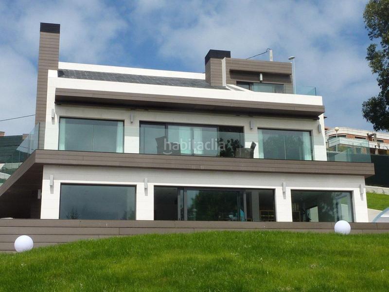 Foto 074817af-a544-4d5e-bed3-d40f5393f971. Casa en Somió Gijón
