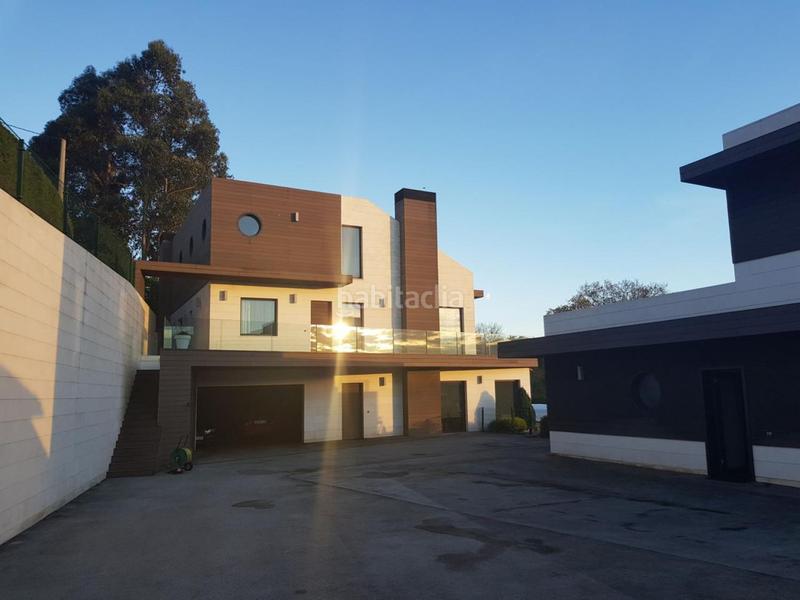 Foto 0f683618-f799-486d-afb4-3e251b588333. Casa en Somió Gijón