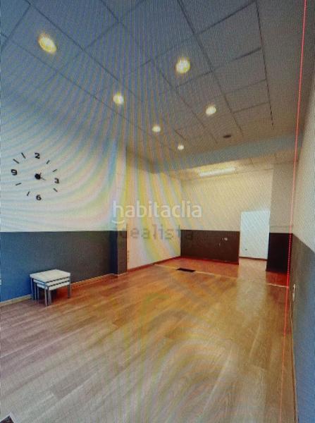 Foto 3429ddc4-30a4-4f91-9cd6-b2d2736a6ebb. Alquiler local comercial en Centro Gijón